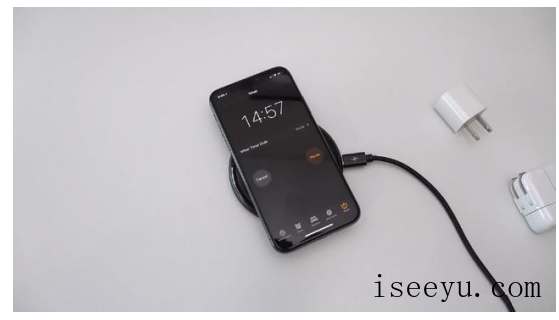 有线Or无线充电，你的iPhoneX用哪种-第2张图片-王尘宇